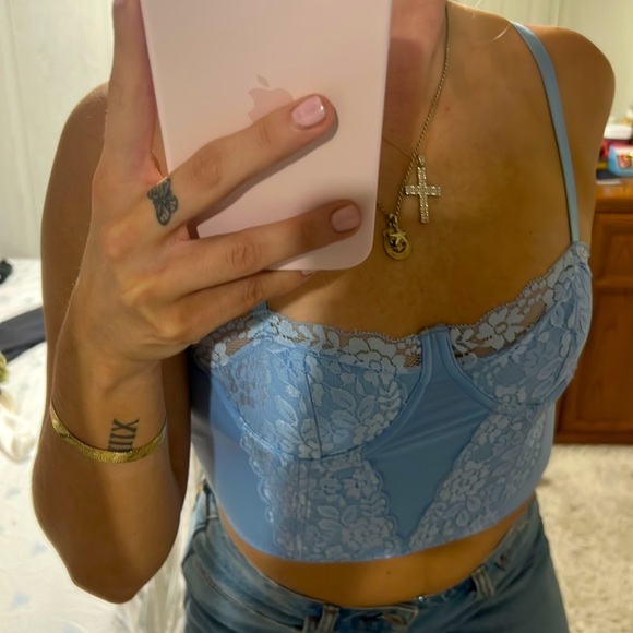 Tank Top Lot! - Picture 5 of 8